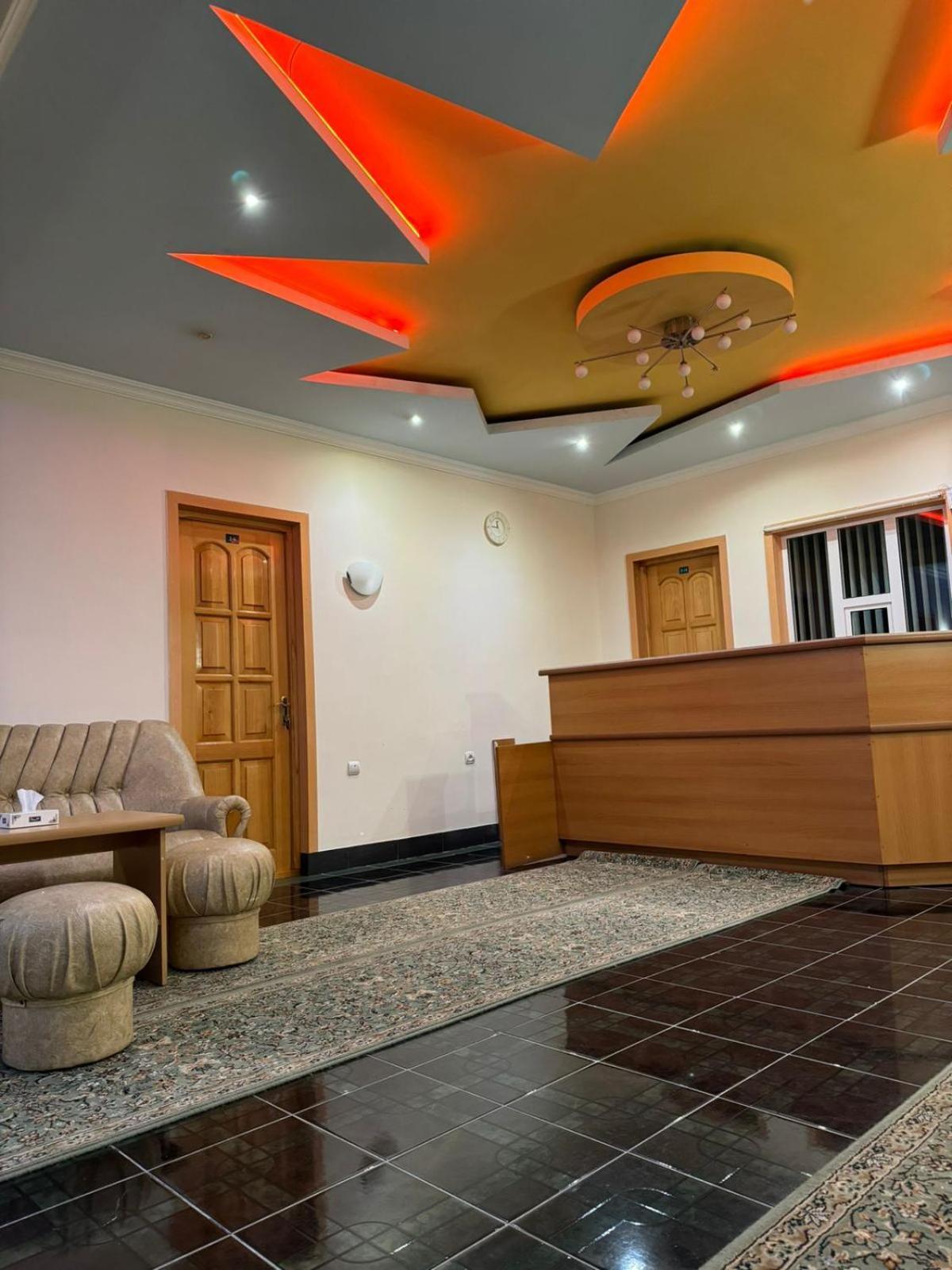 Lalaner Hotel Sisian Exterior photo