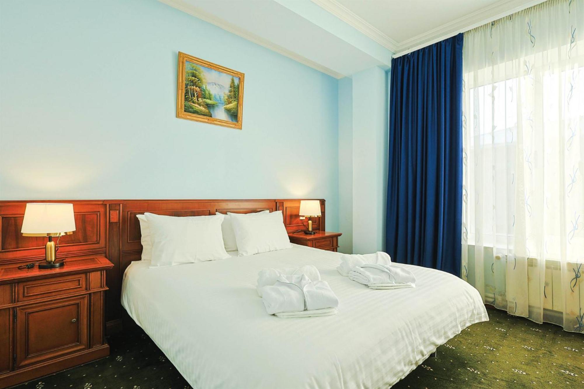 Lalaner Hotel Sisian Exterior photo