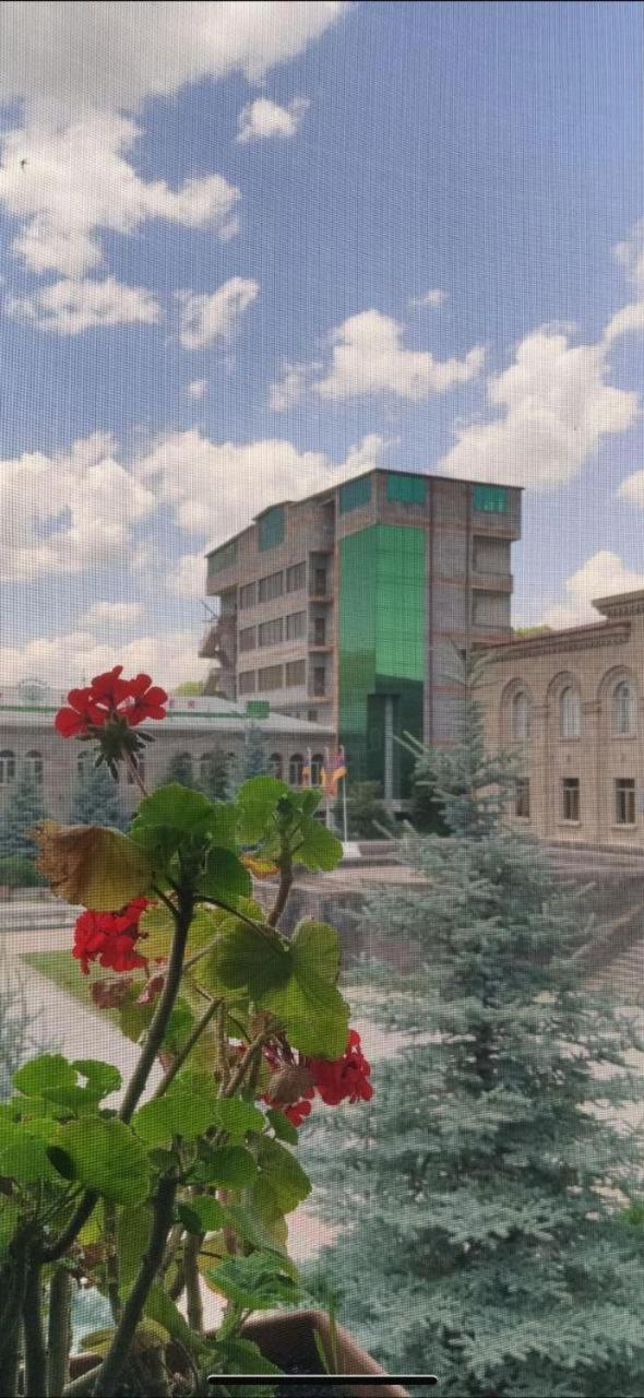 Lalaner Hotel Sisian Exterior photo